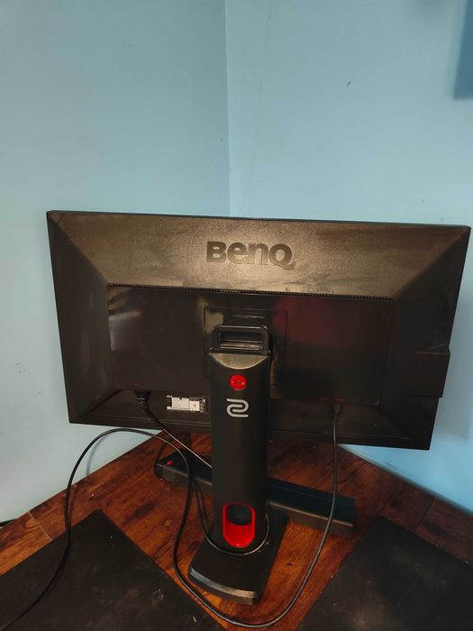 BenQ Zowie XL2720 – 27", 144Hz – без мъртви пиксели, отлично състояние