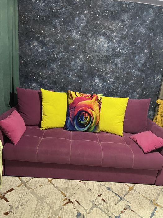 Продам Диван б/у