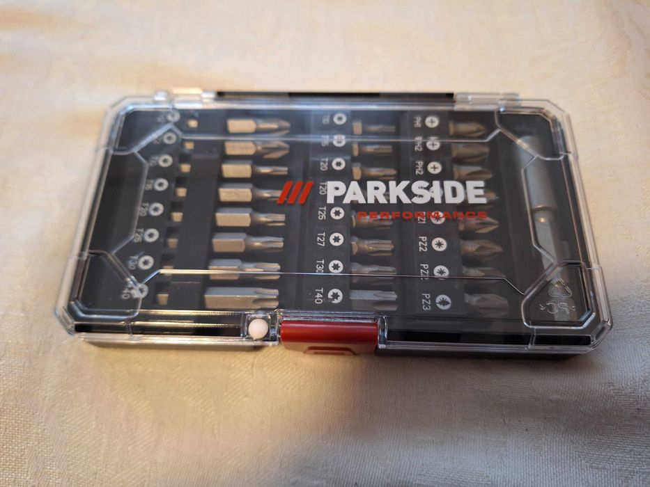 Cutie Parkside cu Set de 24 biti + accesoriu fixare biti, Germany