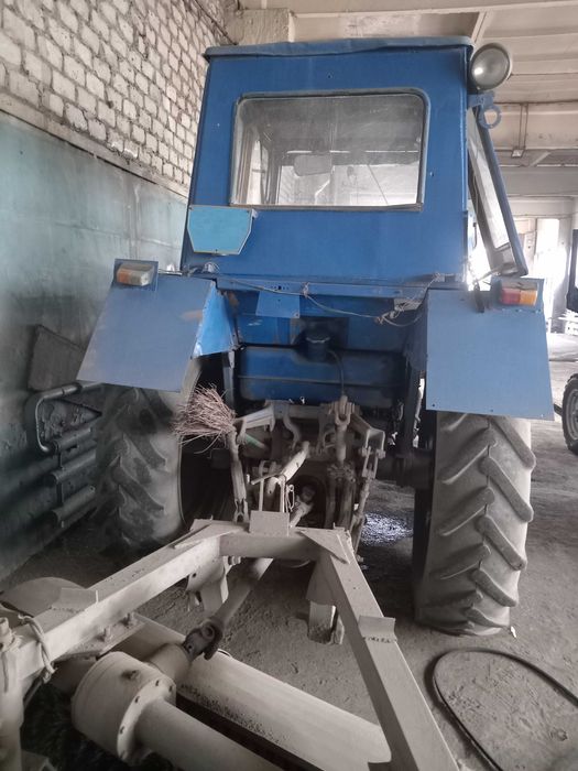 Продам 2 трактора ЮМЗ-6КЛ