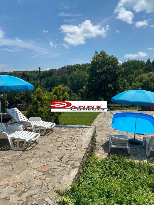 Реновирана къща за продажба в с. Коевци - обл. Велико Търново