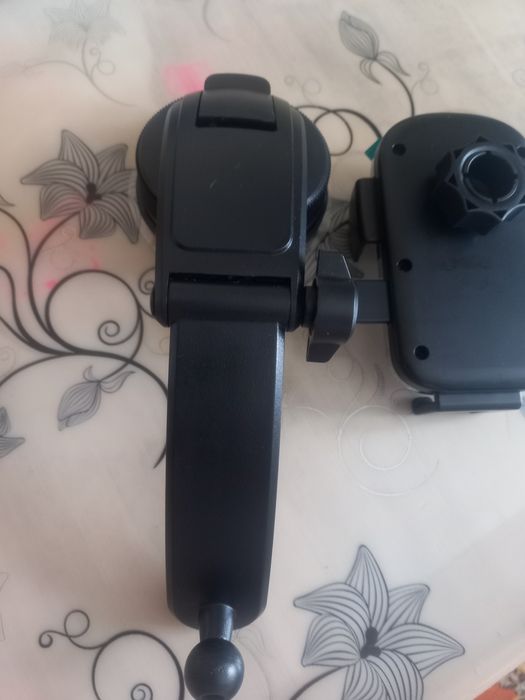 Продам держатель для телефона в машину