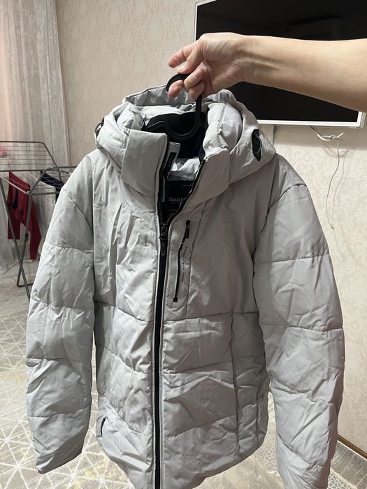 Продам куртку зимнюю