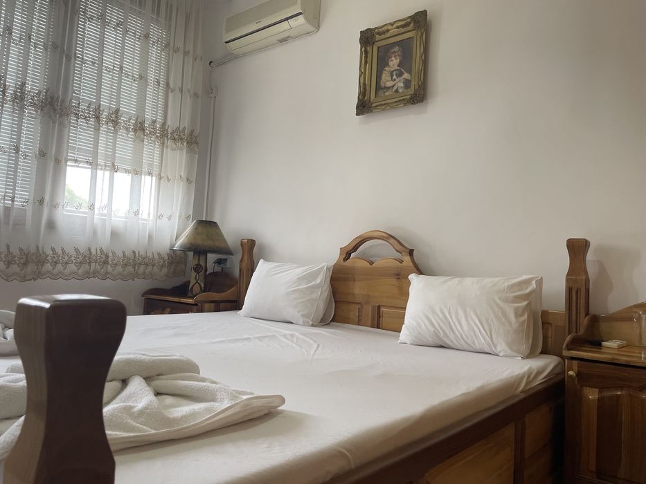 Продава се Къща в Хисаря - 400 кв.м за 1125 €/кв.м - Снимка #5