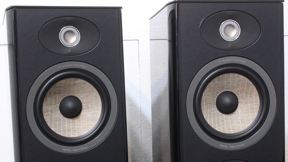 Boxa podea Focal Aria 926.