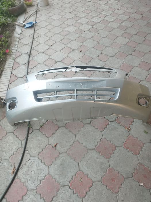 Продам бампер кобальт