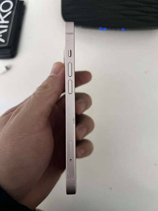 Iphone 13 bez korobka