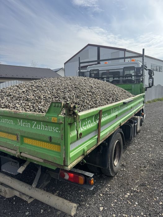 Închiriere buldoexcavator