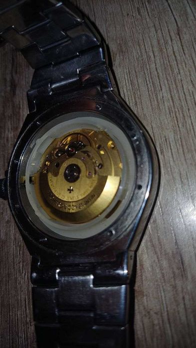 Vacheron Constantin shvetskiy soat obmenga macbook m1 kere