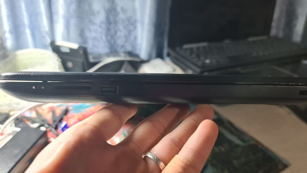 Продается ноутбук Hp