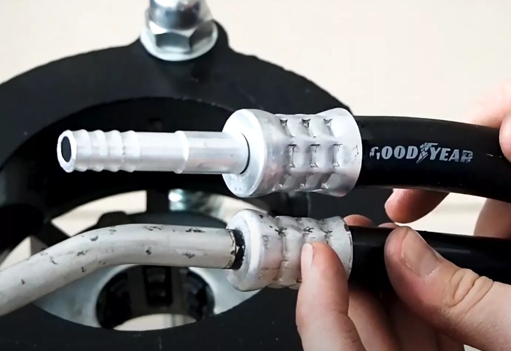 Заправка кондеров, Ремонт шлангов трубок автокондиционера, ЗАПРАВКА!