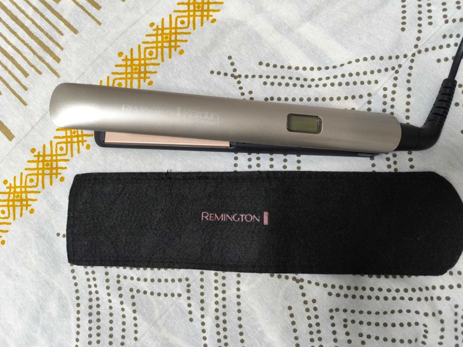 Преса за коса Remington Keratin Protect 8540
