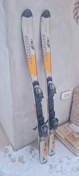 Ski Atomic 148 cm+clapari nr 25