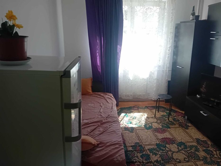 Ap 2 Cam Darmanesti 40mp etaj 1 la cheie renovat centrala termopan