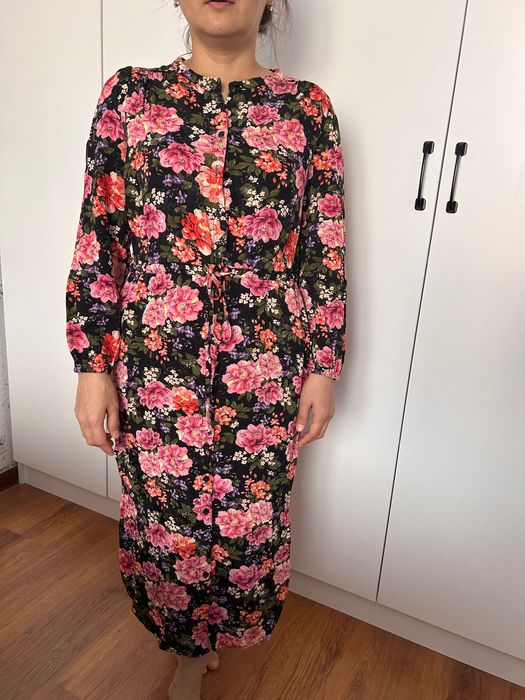 Женская одежда 3000тг