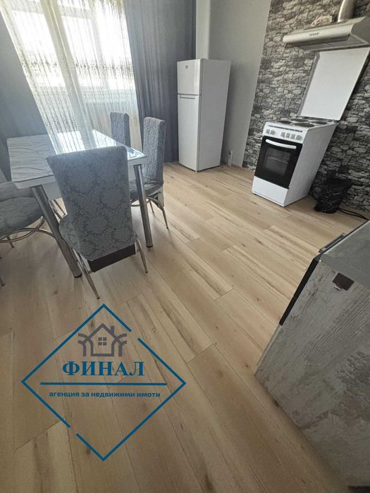 Тристаен апартамент в кв. Боян Българанов