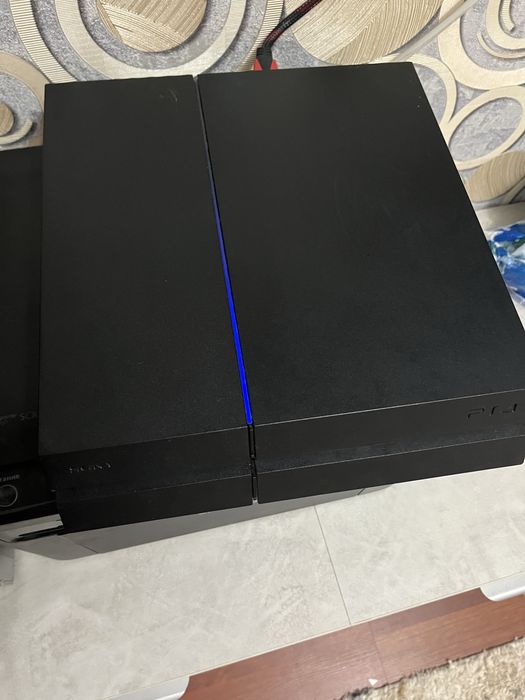 Playstation 4,на 1 терабайт