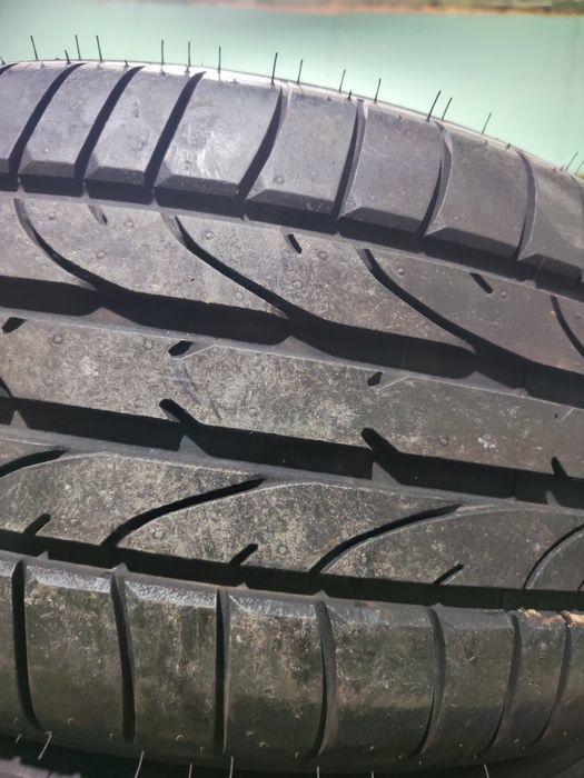 2 бр летни гуми 225/50/16 Bridgestone