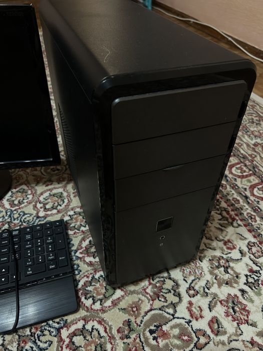 Продам настольный компьютер