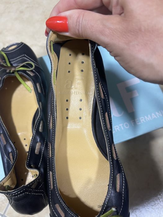 Балетки новые. Кожа . Размер 39. Италия