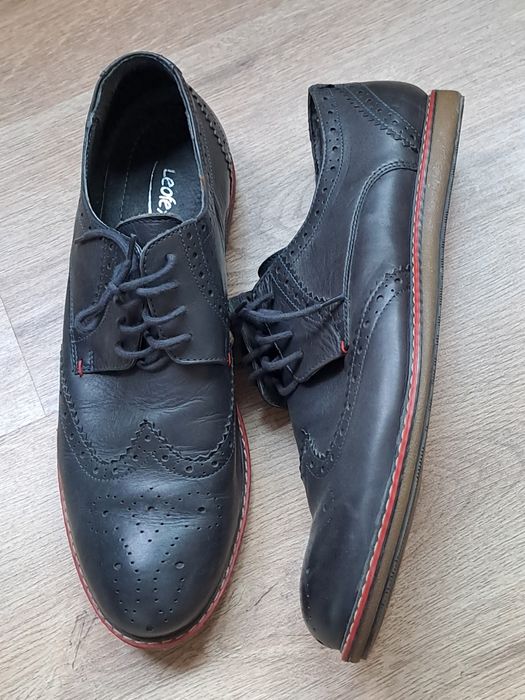 Pantofi din piele naturala