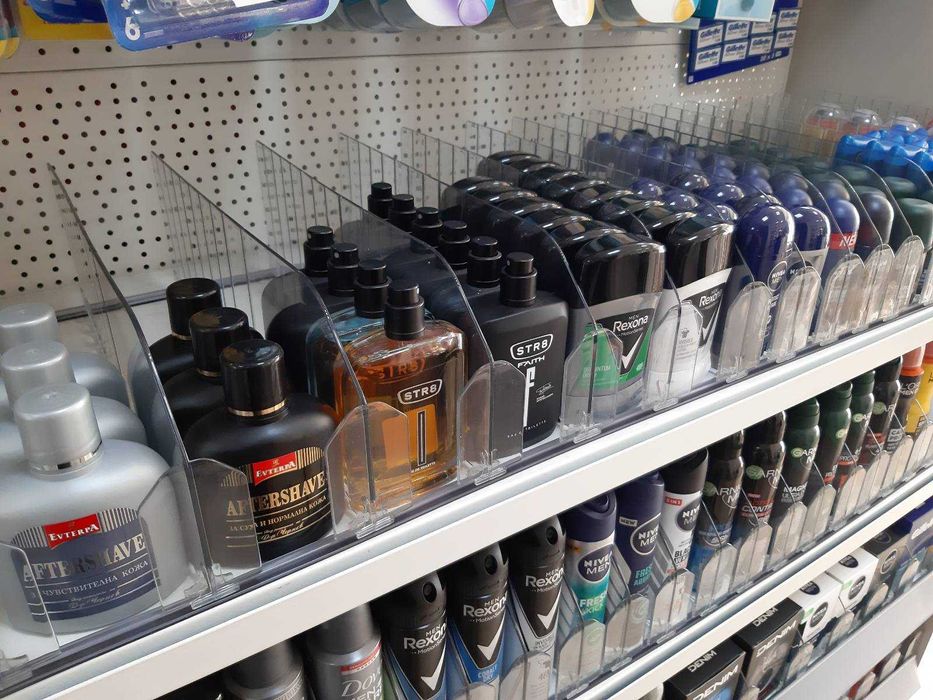 Метален стелаж, регал, промо за зоомагазин, аптека, дрогерия,козметика