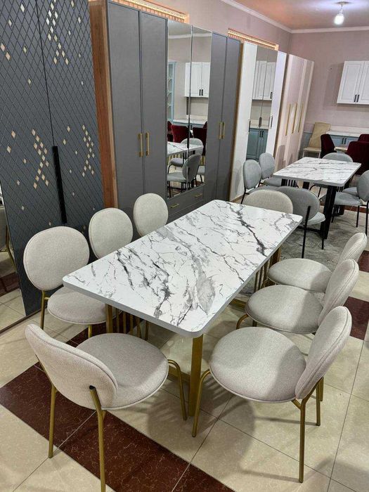 Столы и стулья со склада