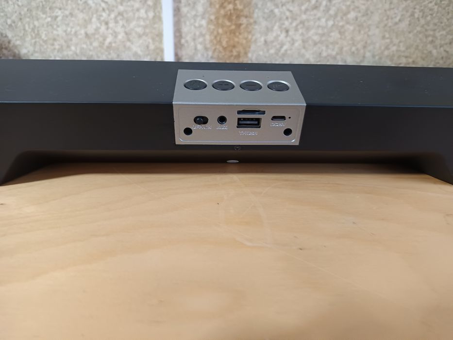 Саундбар колонка