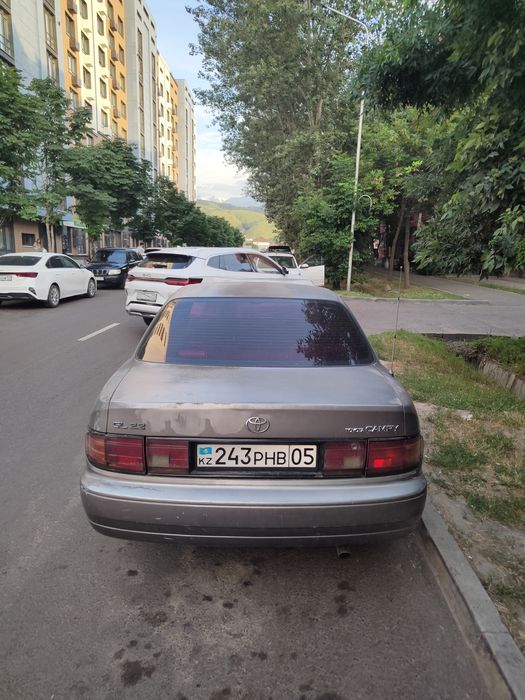 Продам камри 10.