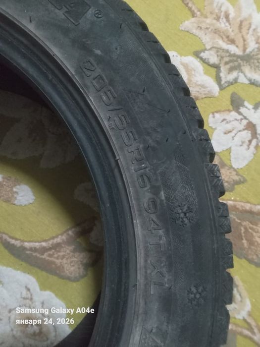 Продам зимние Шины комплект