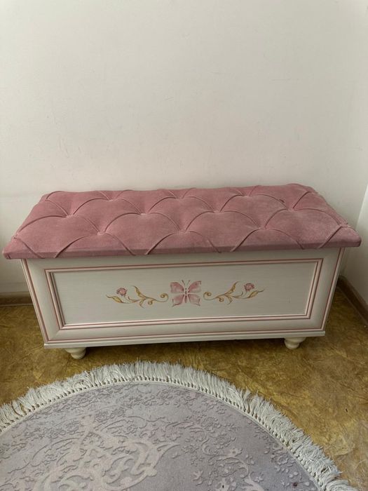 Банкетка в отличном состояний