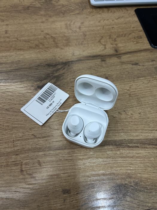 Наушник Samsung Galaxy Buds FE