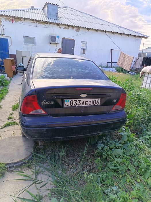 Форт фокус 2000г