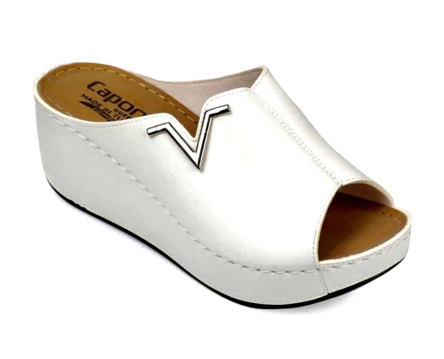 Анатомични нови бели чехли