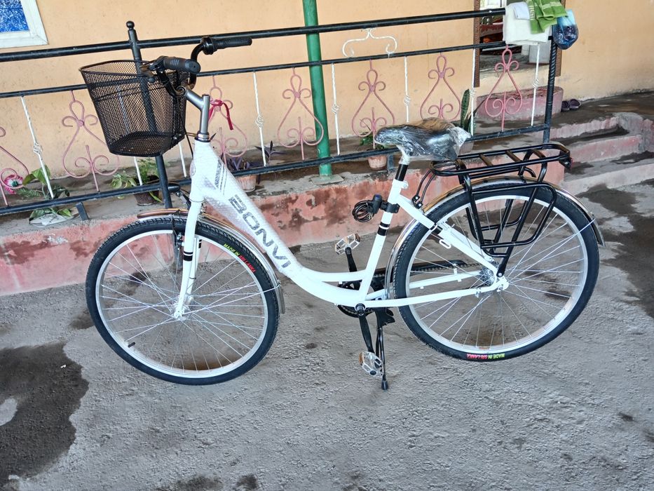 Yangi 28 razmerli fara dinami bor