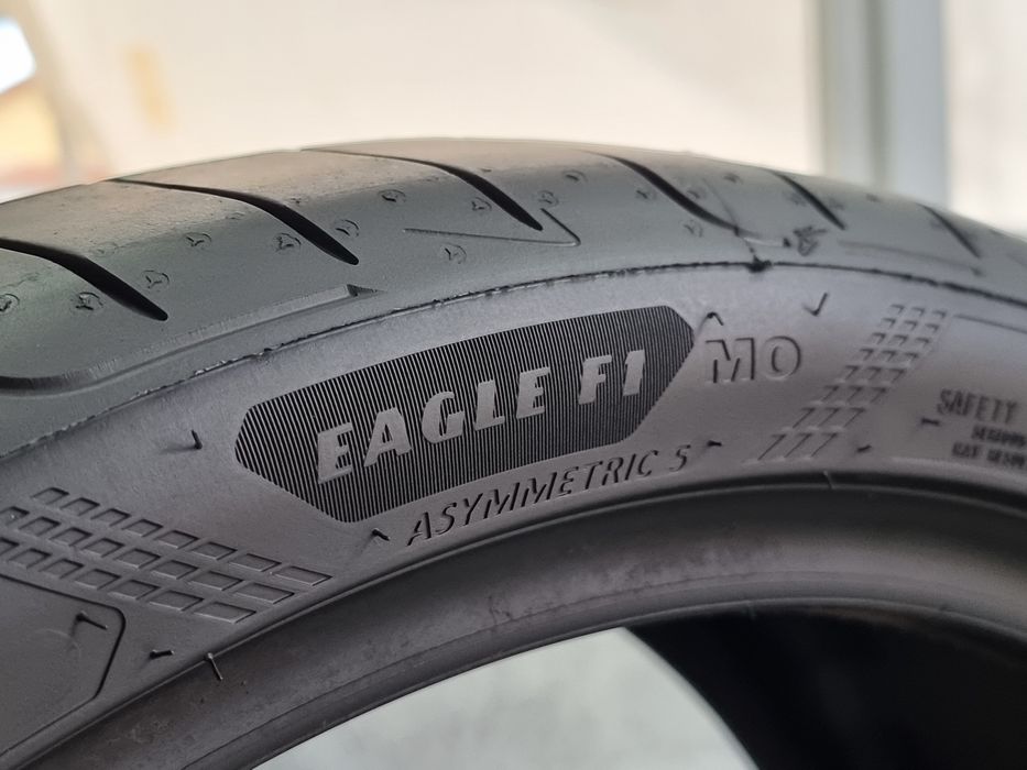 Спорт пакет 255/35/19 и 225/40/19 Goodyear 4Броя: 420€ 7мм