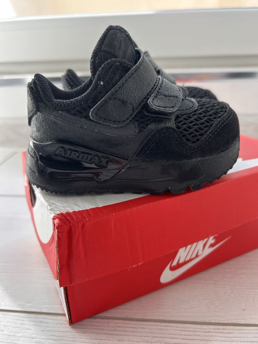 Бебешки маратонки nike air max