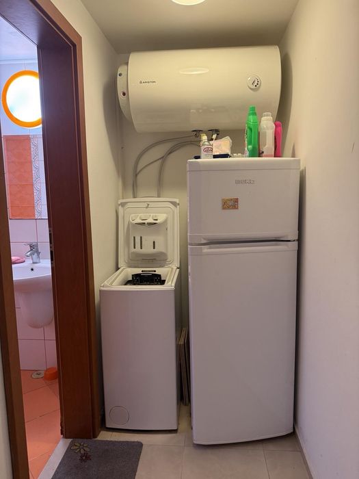 Дава се под наем Двустаен апартамент в Бургас, Център - 50 кв.м за 306 € - Снимка #4