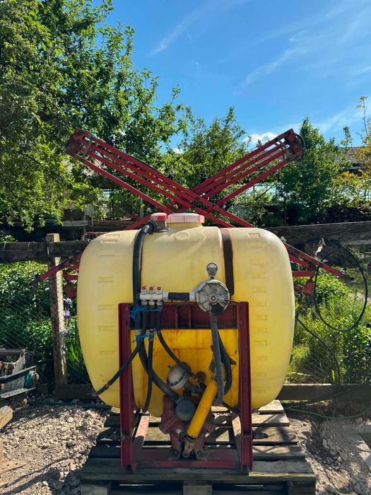Pompa de erbicidat hardi 600 l