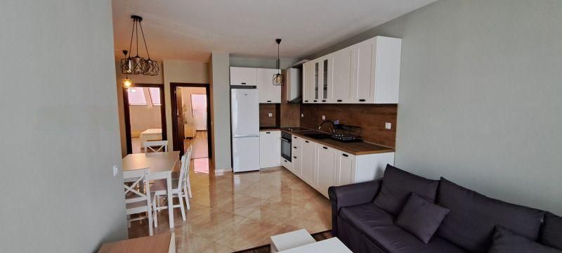 Тристаен апартамент под наем в ж.к. Красна поляна 3, 2154406