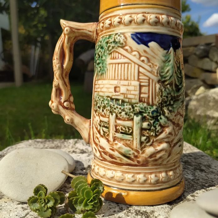 Керамична ръчно рисувана халба