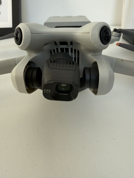 Drona DJI Mini 4 Pro