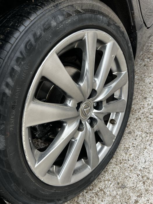 Продам комплект диски шины