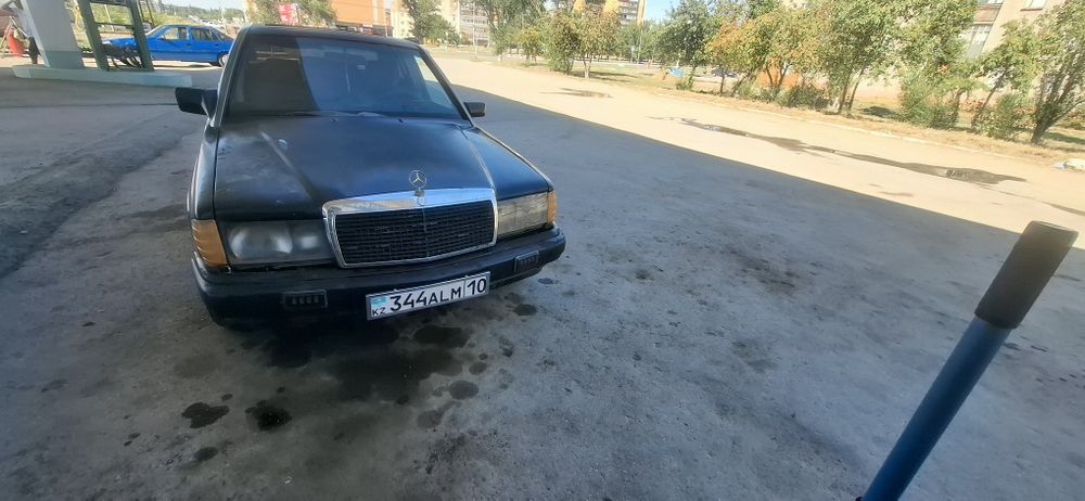 Продам мерседес  190