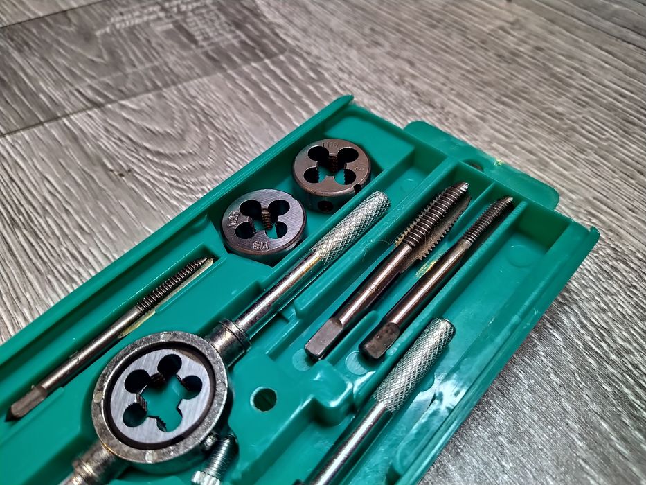 Set de filiere si tarozi, 12 piese