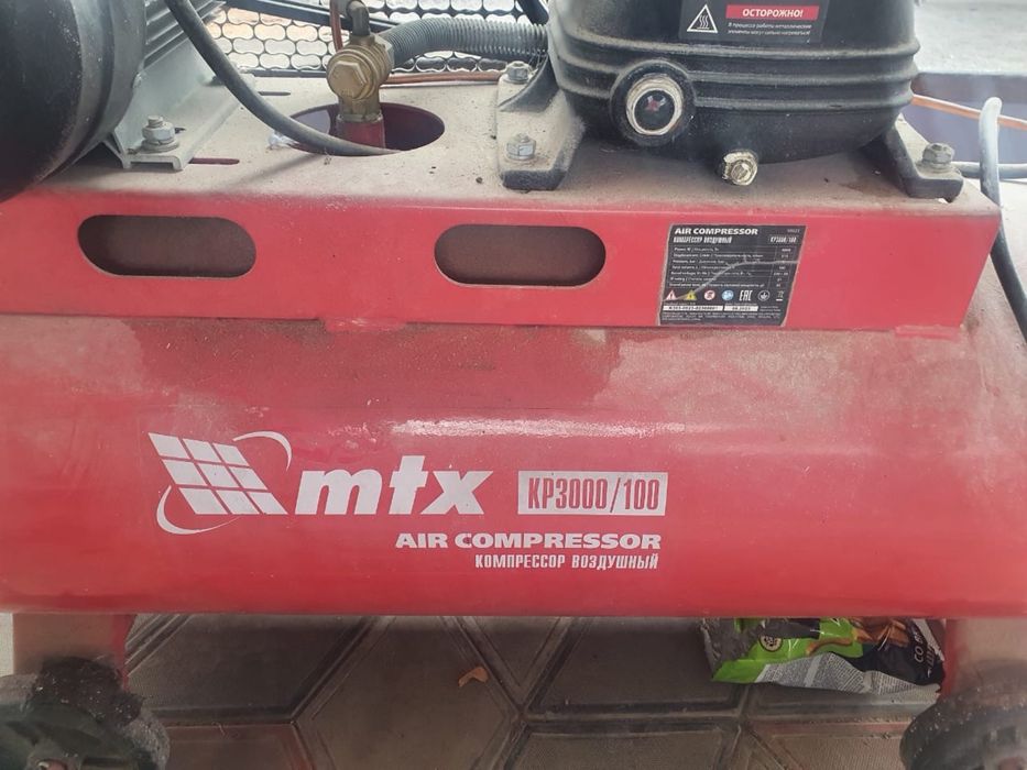 Продам компрессор