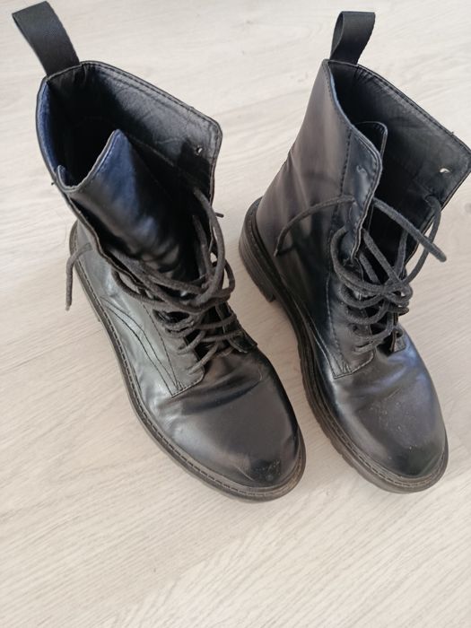 Продается обувь ,осень-весна,38 размера