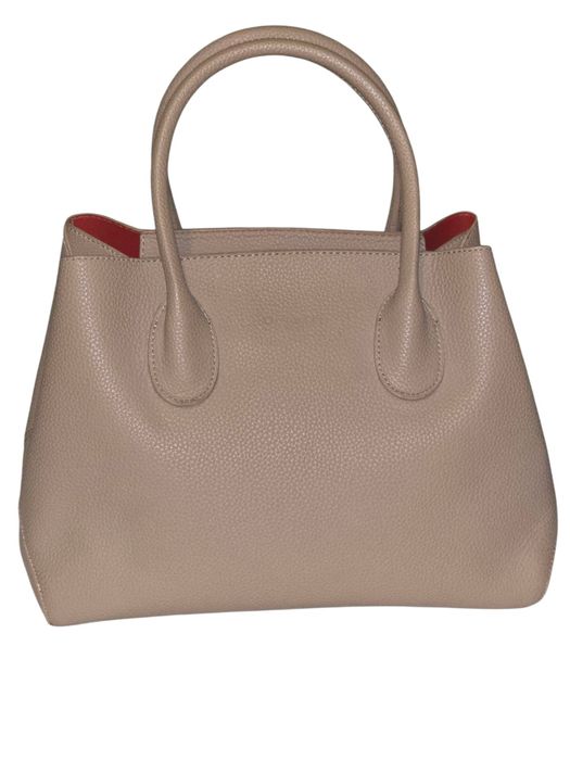 Dior страхотна кожена чанта в бежово