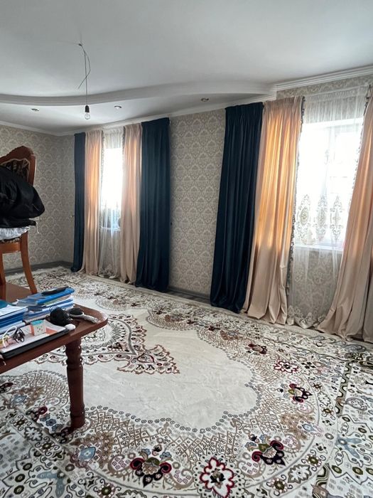 Продам шторы 2 штуки