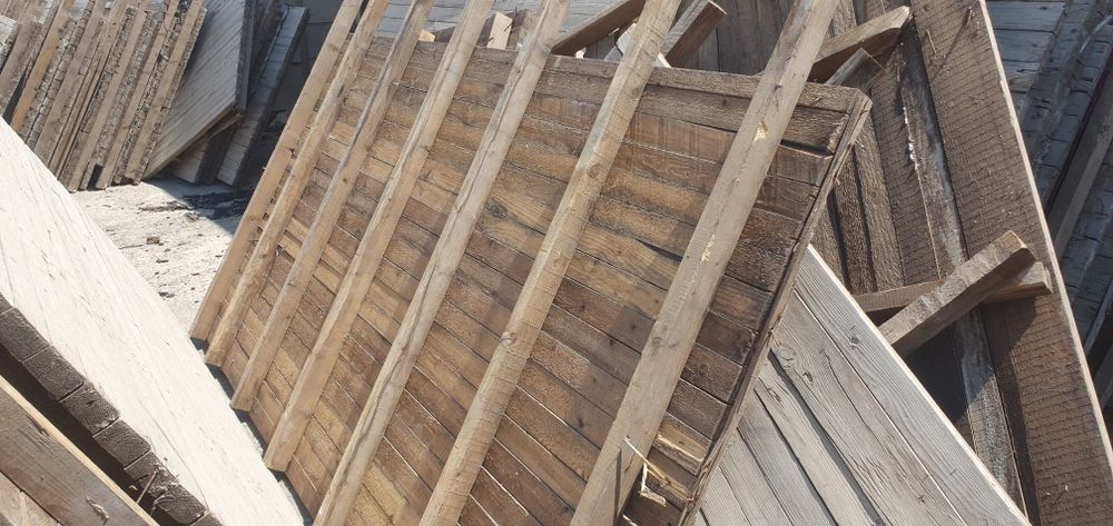 Пол Тахтай Саз Тахтай